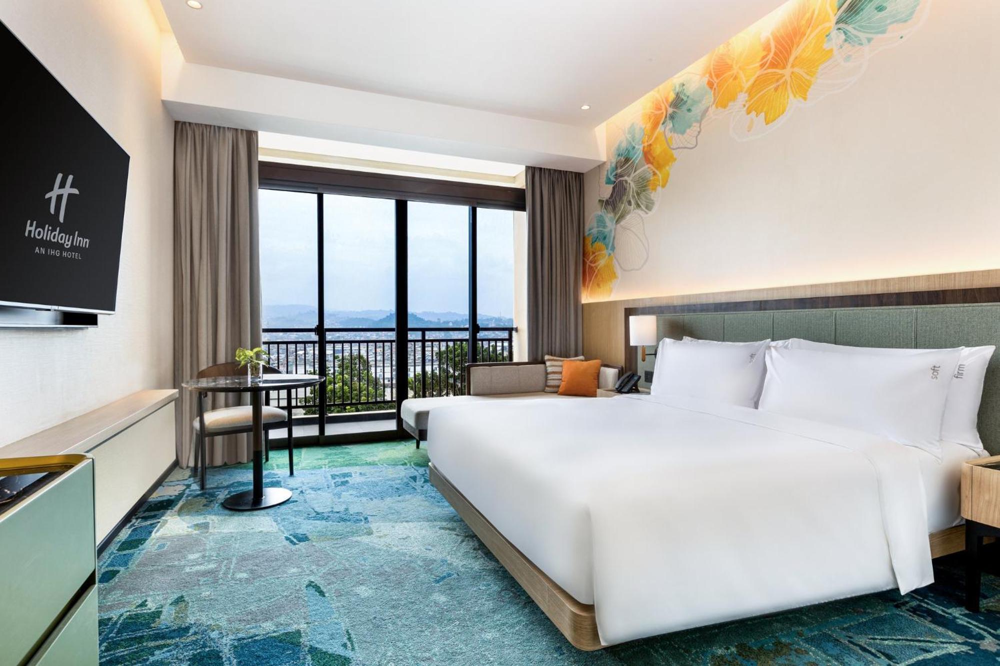 Holiday Inn Lampung Bukit Randu By Ihg Bandar Lampung Ngoại thất bức ảnh